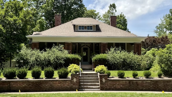 The Blacksmith's Bungalow - Bloomington, IN