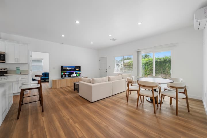 V Brand New 3b2b Modern Cozy Home - Los Ángeles, CA