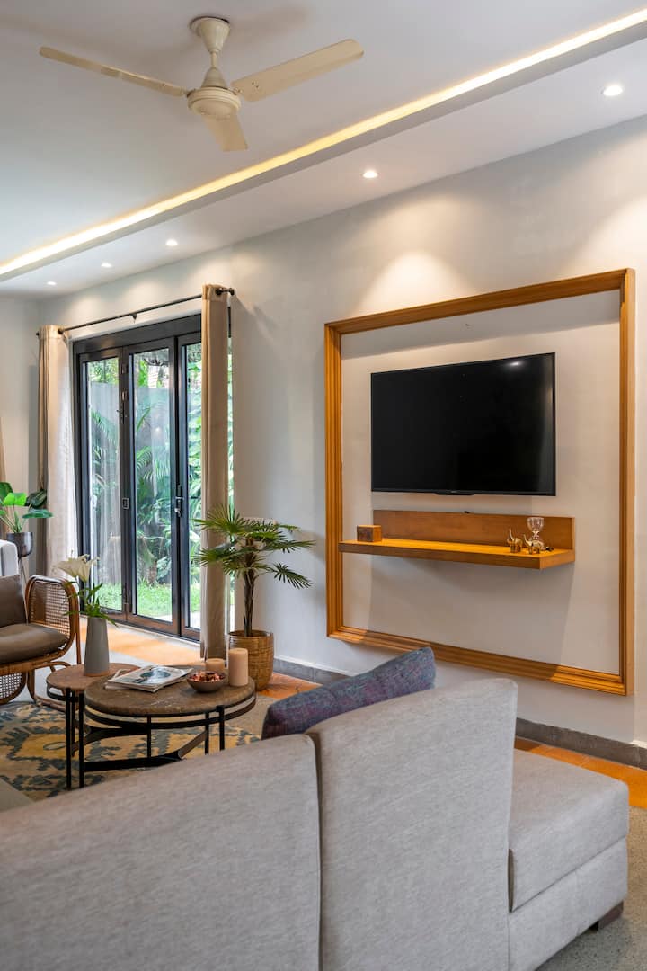 Living room image 9