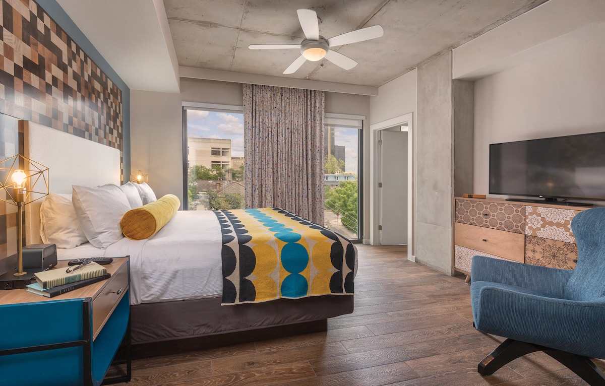 Austin 1BR With Resort Access
