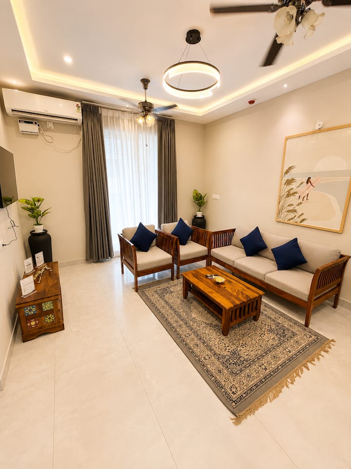 Living room 1 image 7