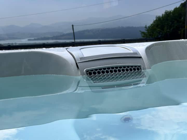 3 - Castle View Pod With Hot Tub - North Wales