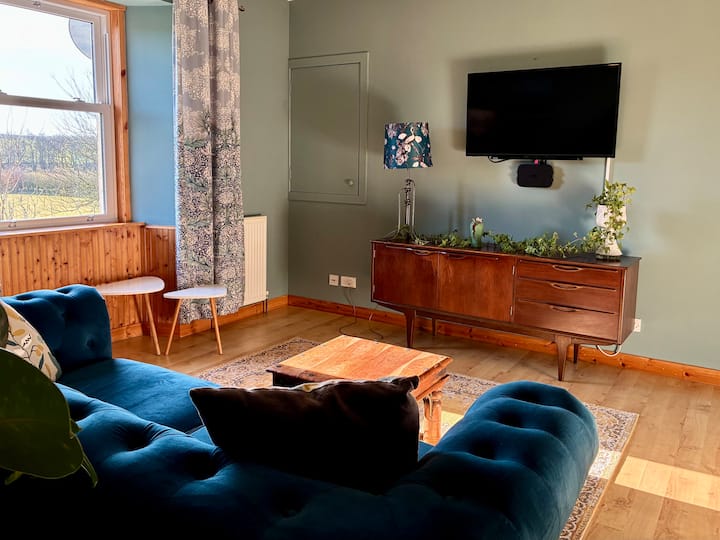 Ambrisbeg Cottage, Loch Quien, Isle Of Bute - Isle of Arran