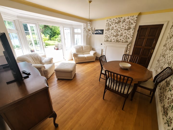 Huge 3br Family Home Near Tube, 30 Mins To London - Watford