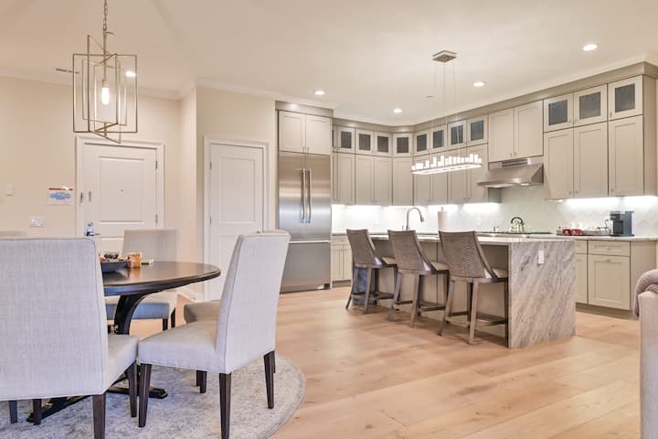 Hilltop | Woodland Three Bedroom Suite - Exeter, RI