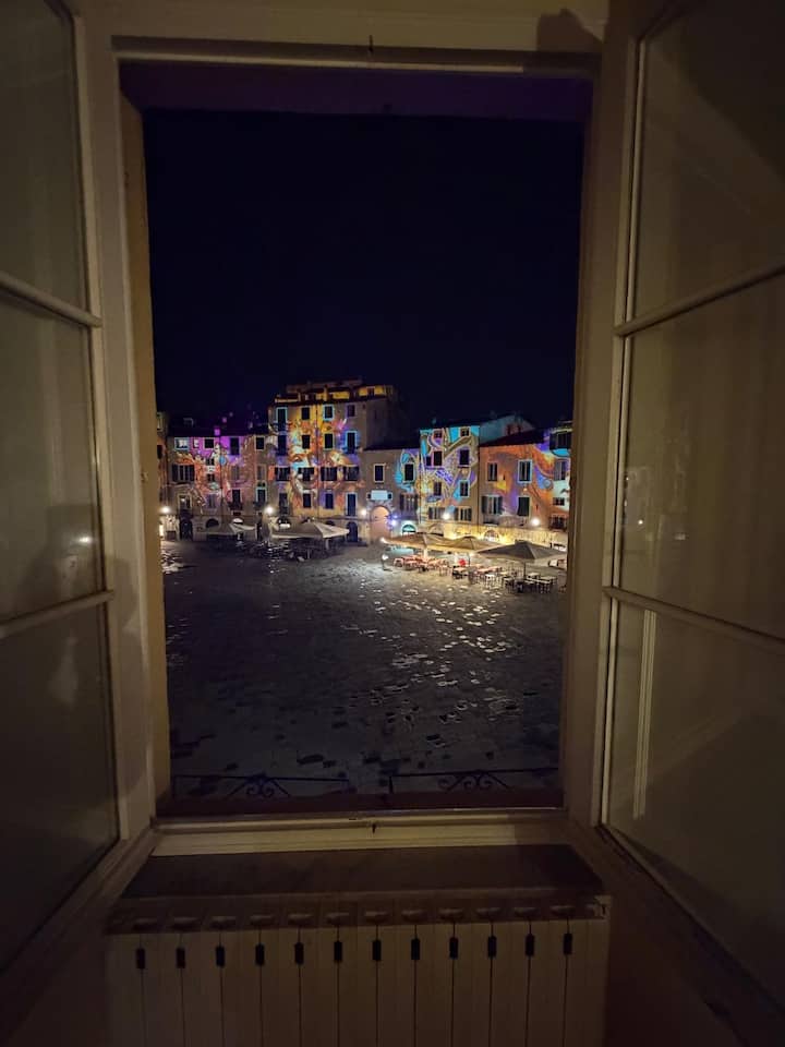 Casa Anfiteatro 56 Wonderful View On The Square - Lucca
