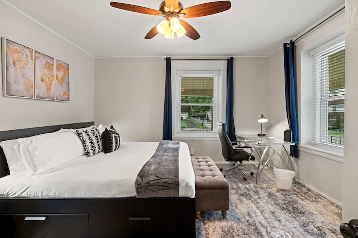 Brand New 1bdr Ardmore | Free Park - Media, PA