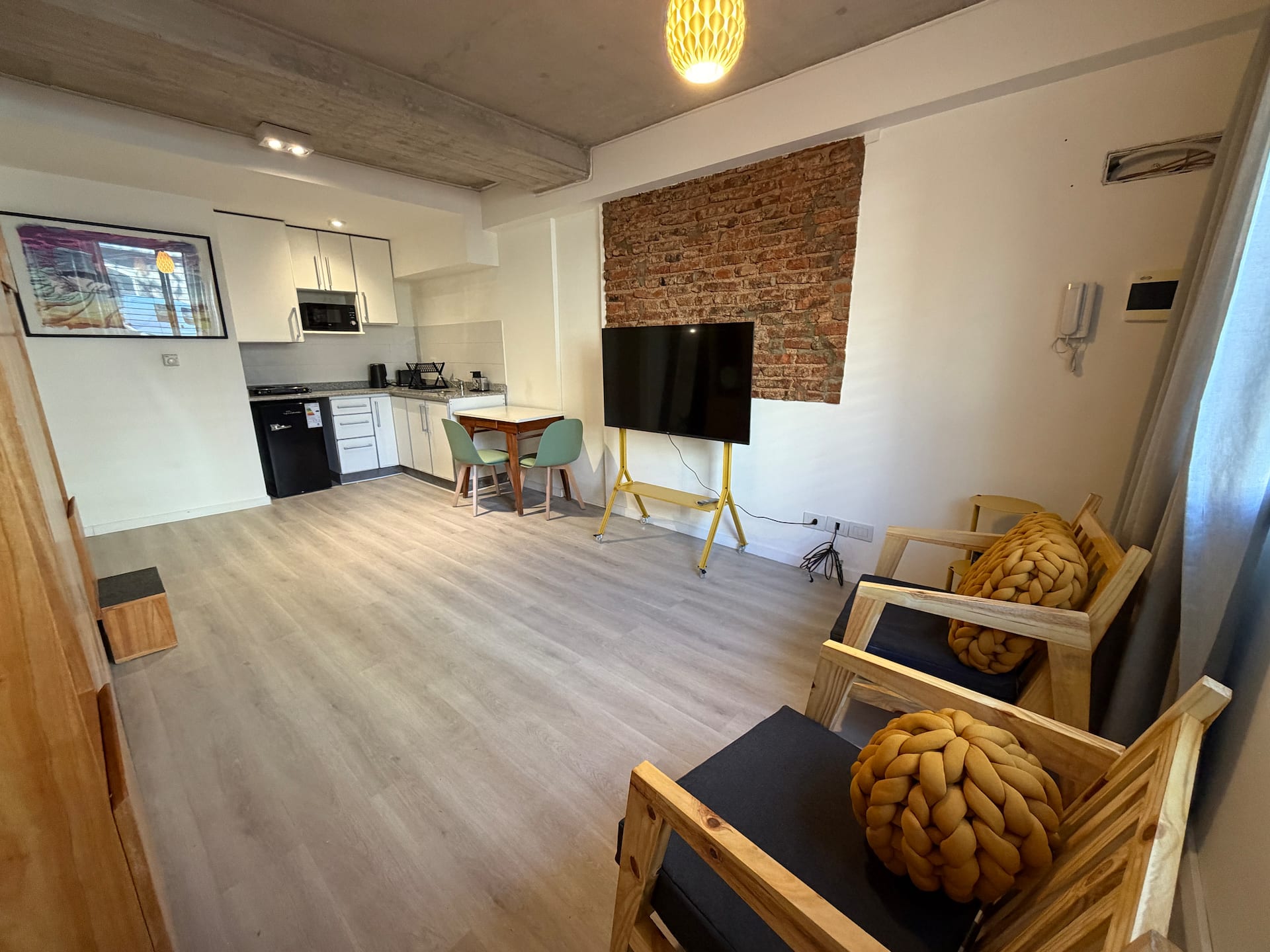Studio en planta baja con Murphy