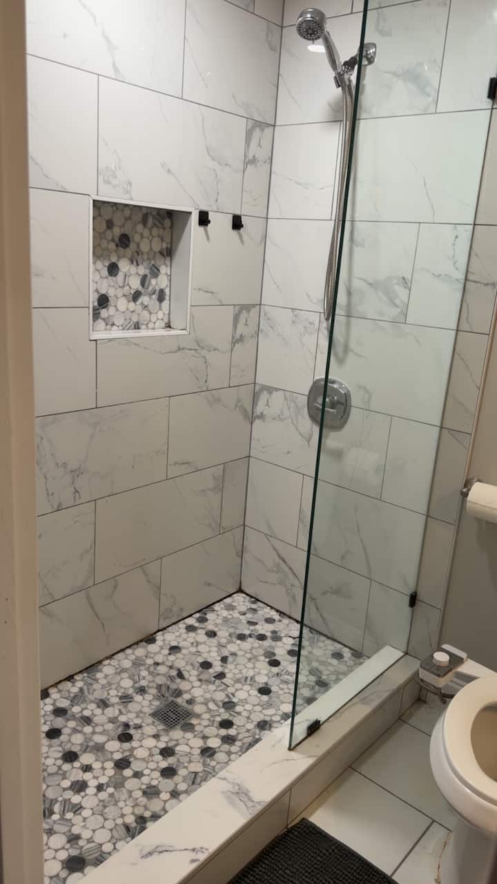 Fully Furnished 1 Bed Room Basement For Rent - Woodbridge