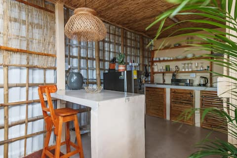 Top Airbnb: Dream Treehouse near MDE with Jacuzzi in Sopetrán