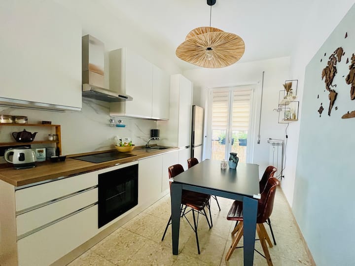 Appartement Rénové Proche De La Balade Du Port - La Spezia