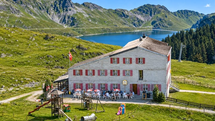 Ganze Etage Berghaus Urnerstaffel - Engelberg