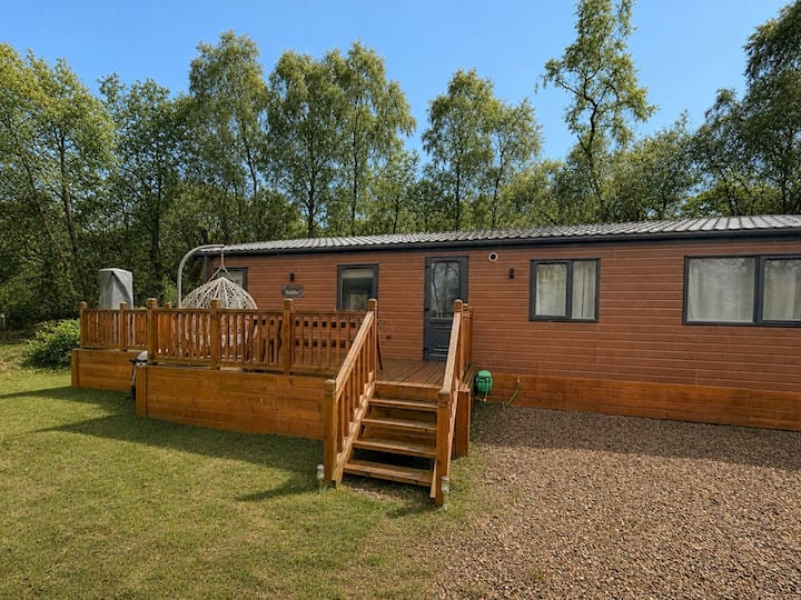 Luxury Woodland Lodge | Sleeps 6 - Sheringham