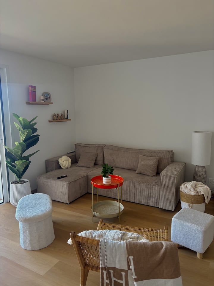 Escapade Côte Dazur : 80 M² Avec Vue Mer - Biot