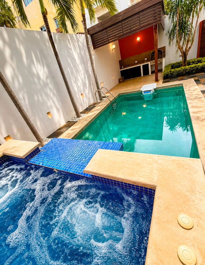 Casa Hermosa Grande Con Alberca Y Jacuzzi - Cancún