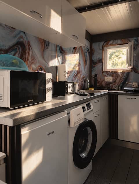 Successful Airbnb property: Pet-friendly Studio Apartment in beautiful town in Mirošica 1