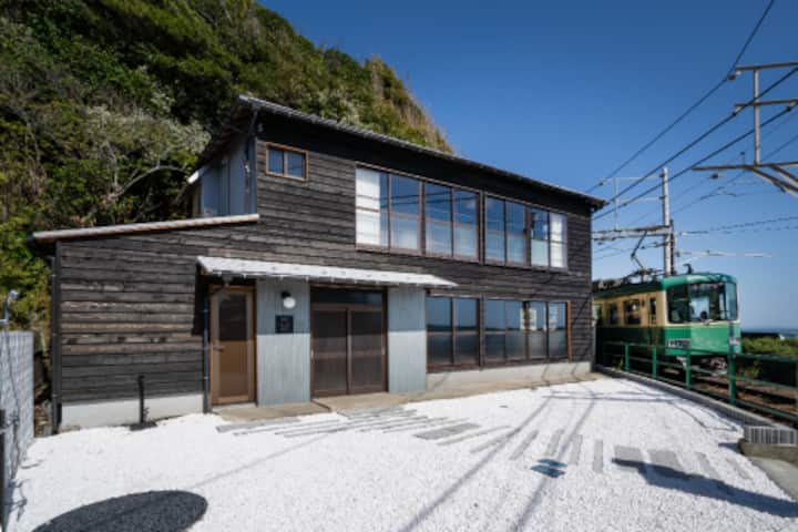 水庵Suian｜海と江の島を望む、鎌倉・腰越の一棟貸し古民家 - Kamakura