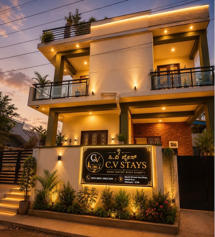 C V Stays - Property With 4 Rooms & 10 Bed Dorm - Chikmagalur