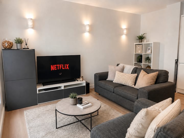 Cosy Flat In Dorking | Rh4 | Close To Station - Dorking