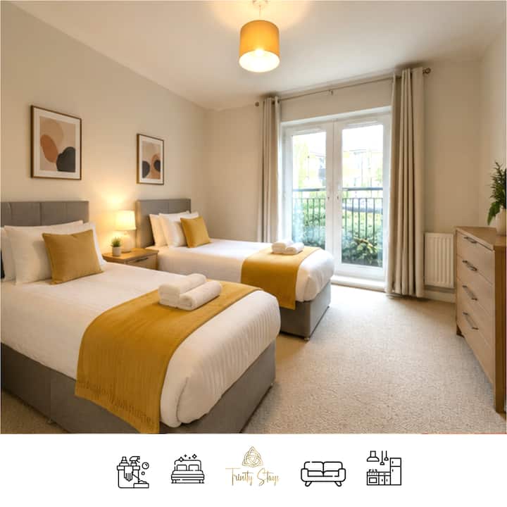 Nearby Raf I Ground Floor I Wi-fi I Parking - Newmarket