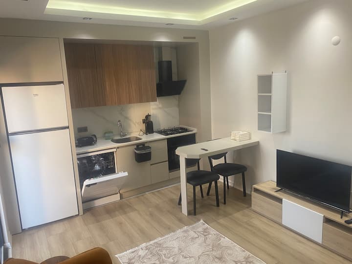 Expo Fuar Merkezi Havalimanı Lara Plajı Yakını - Aksu