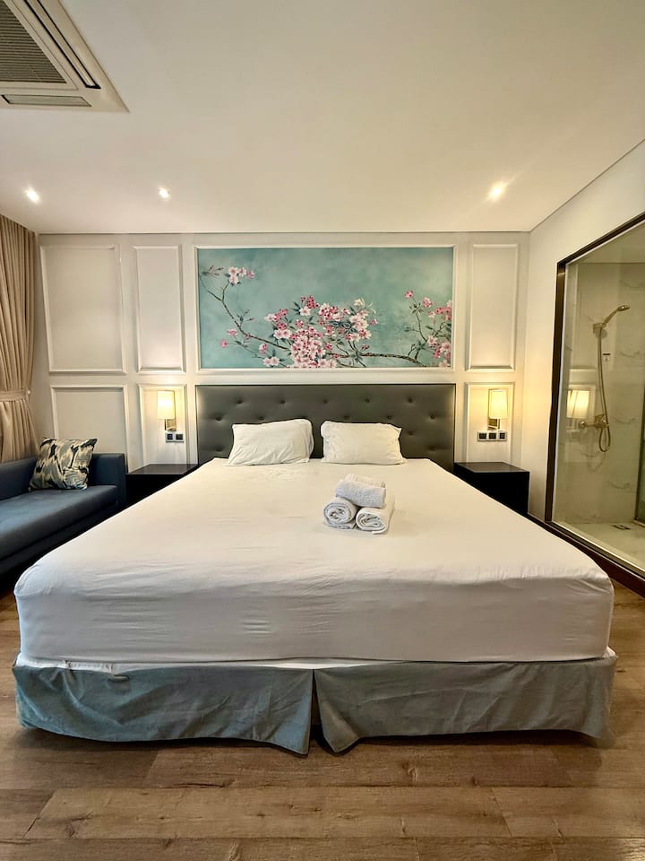 Golden Bay | Infinity Pool | Kitchen | Washer - Da Nang