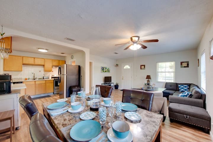 3br Tallahassee Home | Fsu, Bbq & Free Parking - Tallahassee, FL