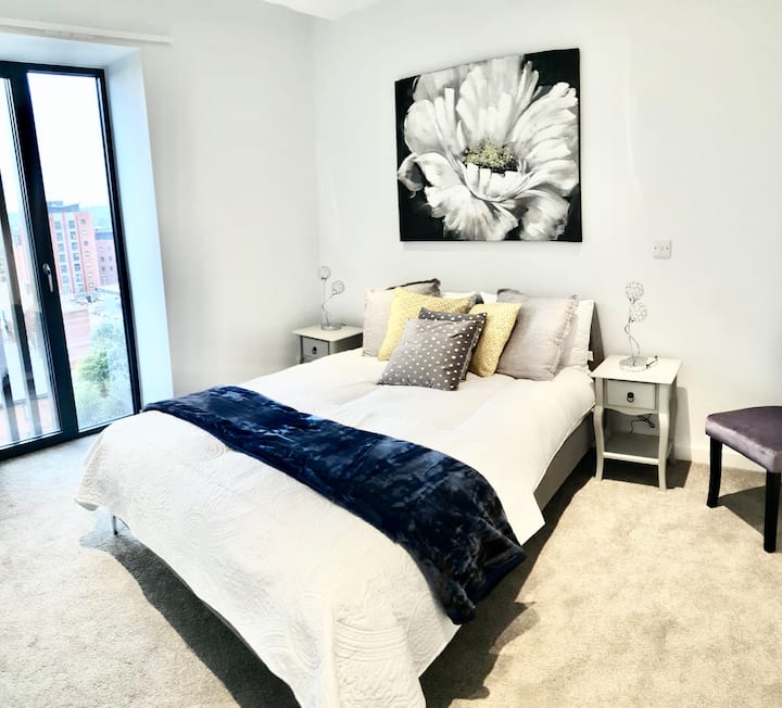 Luxury Arndale 2br Apartment - Salford