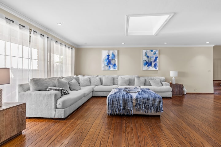 4br/2.5ba Family Home | Near Downtown - Bay Beach, CA