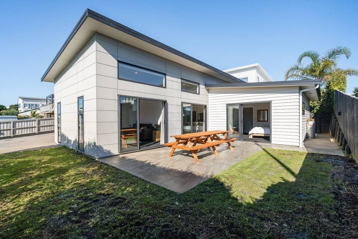 Sun Kissed Stays - Pet Friendly - Papamoa