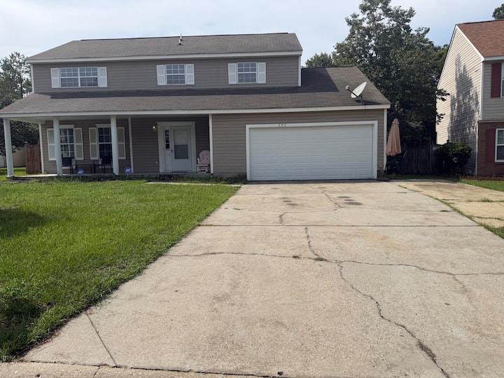 Extended Stay/8beds/luxury Home. - コロンビア, SC