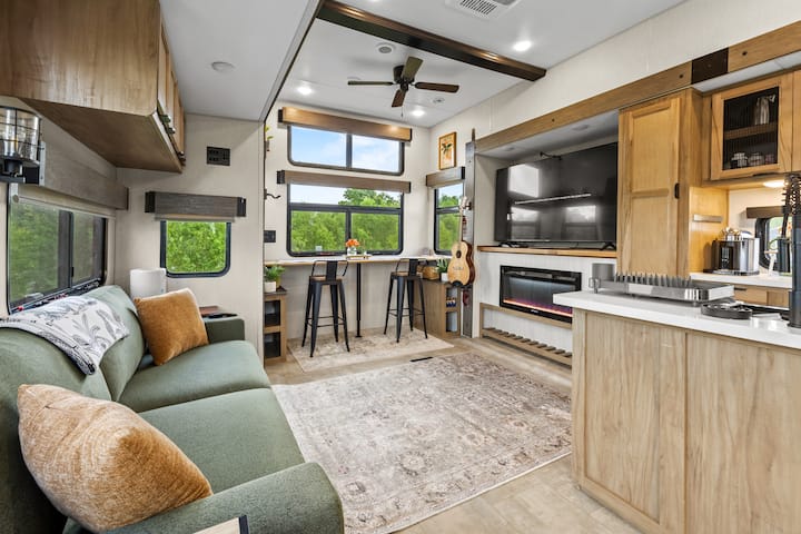 Camper In Resort W/ 3 Pools 1 Mi To Owa - Foley, AL