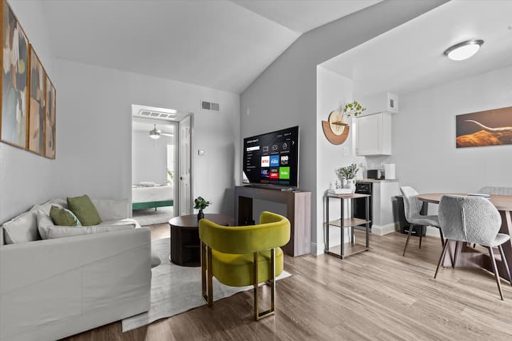 Minutes From Downtown Smu Knox/free Parking - Dallas