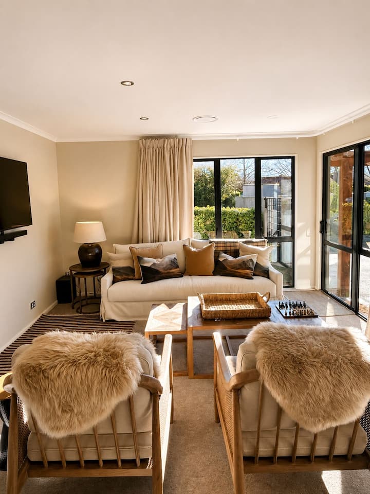 Ferry Hill House - Arrowtown