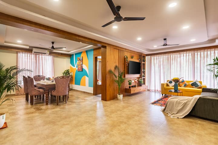 Living room image 5