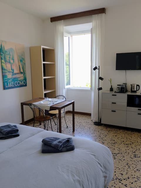 Top performing Airbnb: The House on the Lake on the Giro di Lombardia route in Oliveto Lario