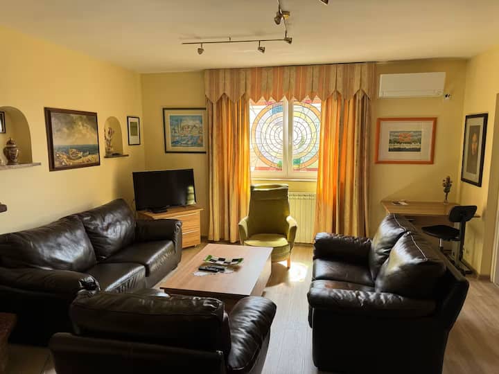 Deluxe Owner Suite Near Center - Porec