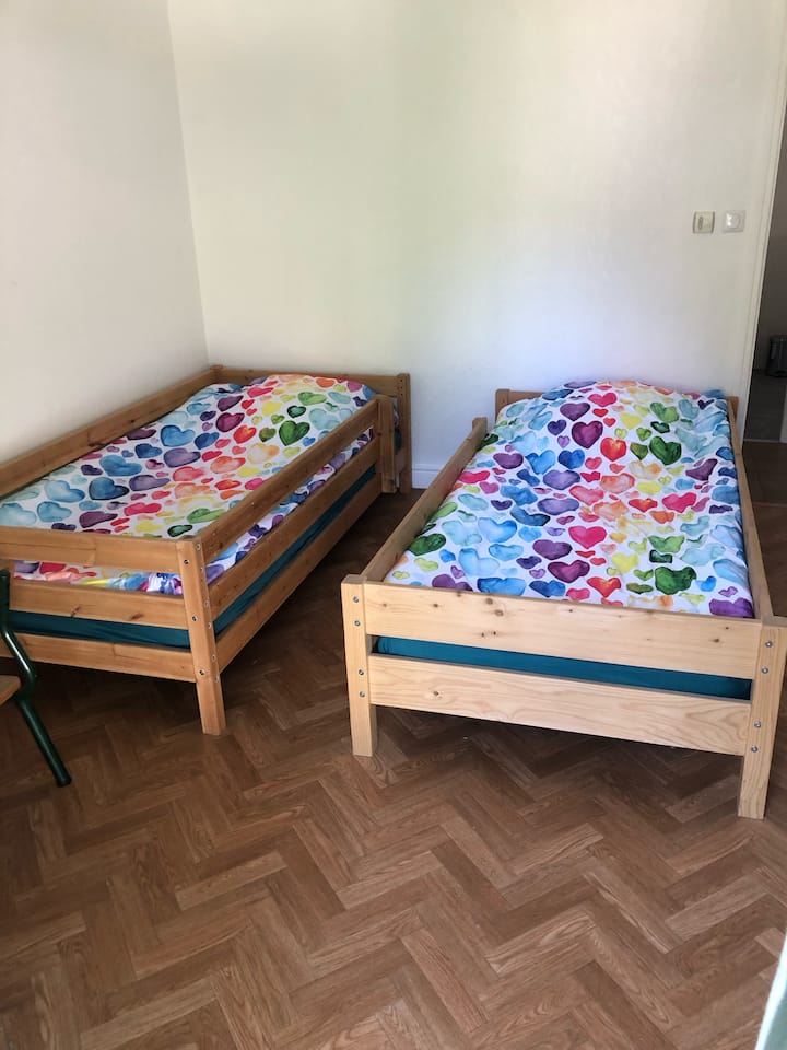 Dhomë gjumi 1