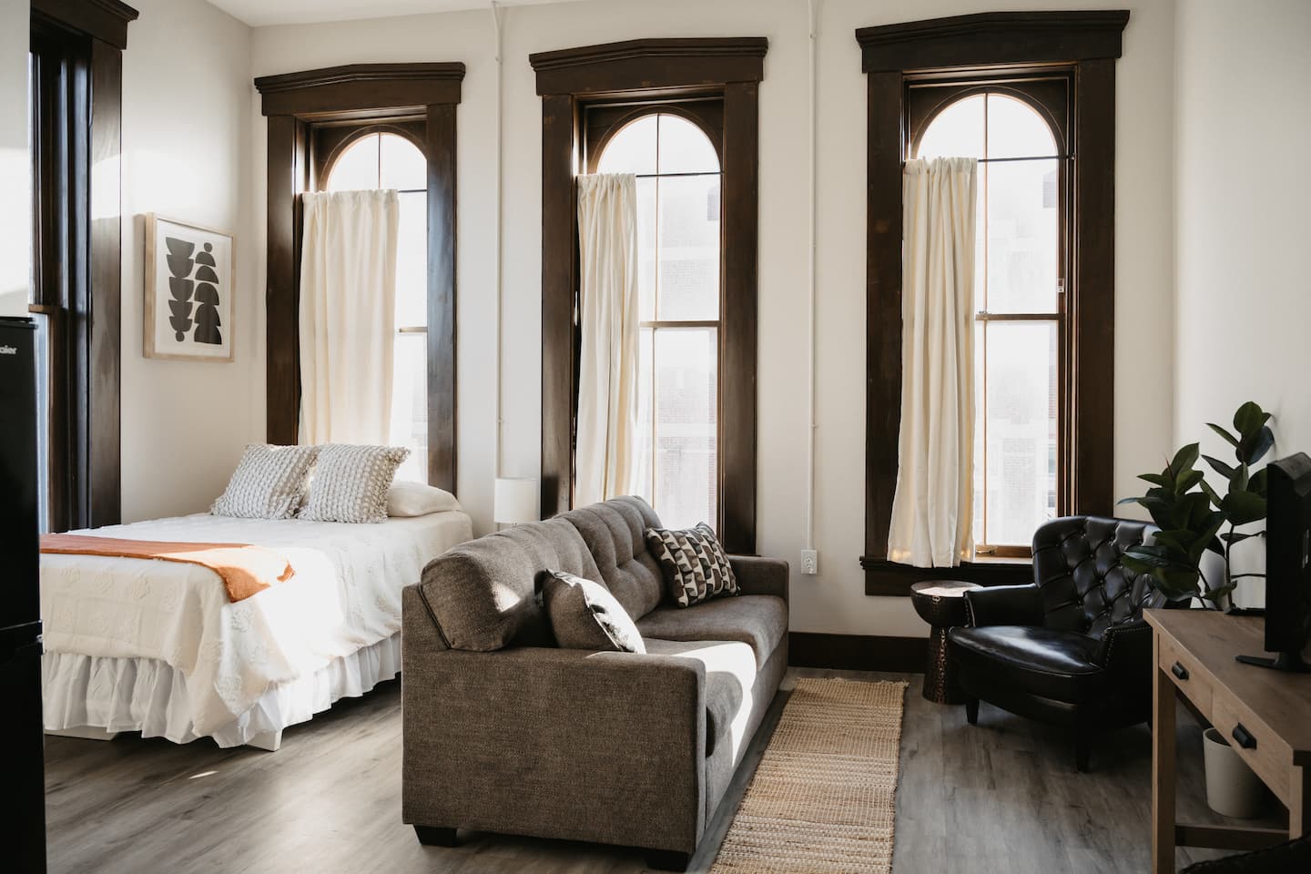 The Neighborhood Lofts