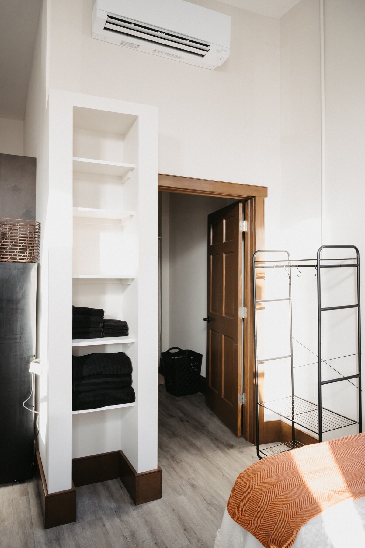 The Neighborhood Lofts