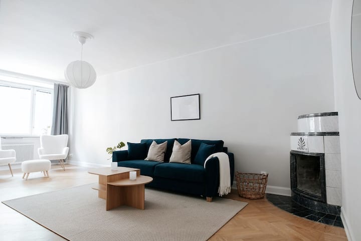 Spacious And Unique Apartment In Stockholm - Stockholm