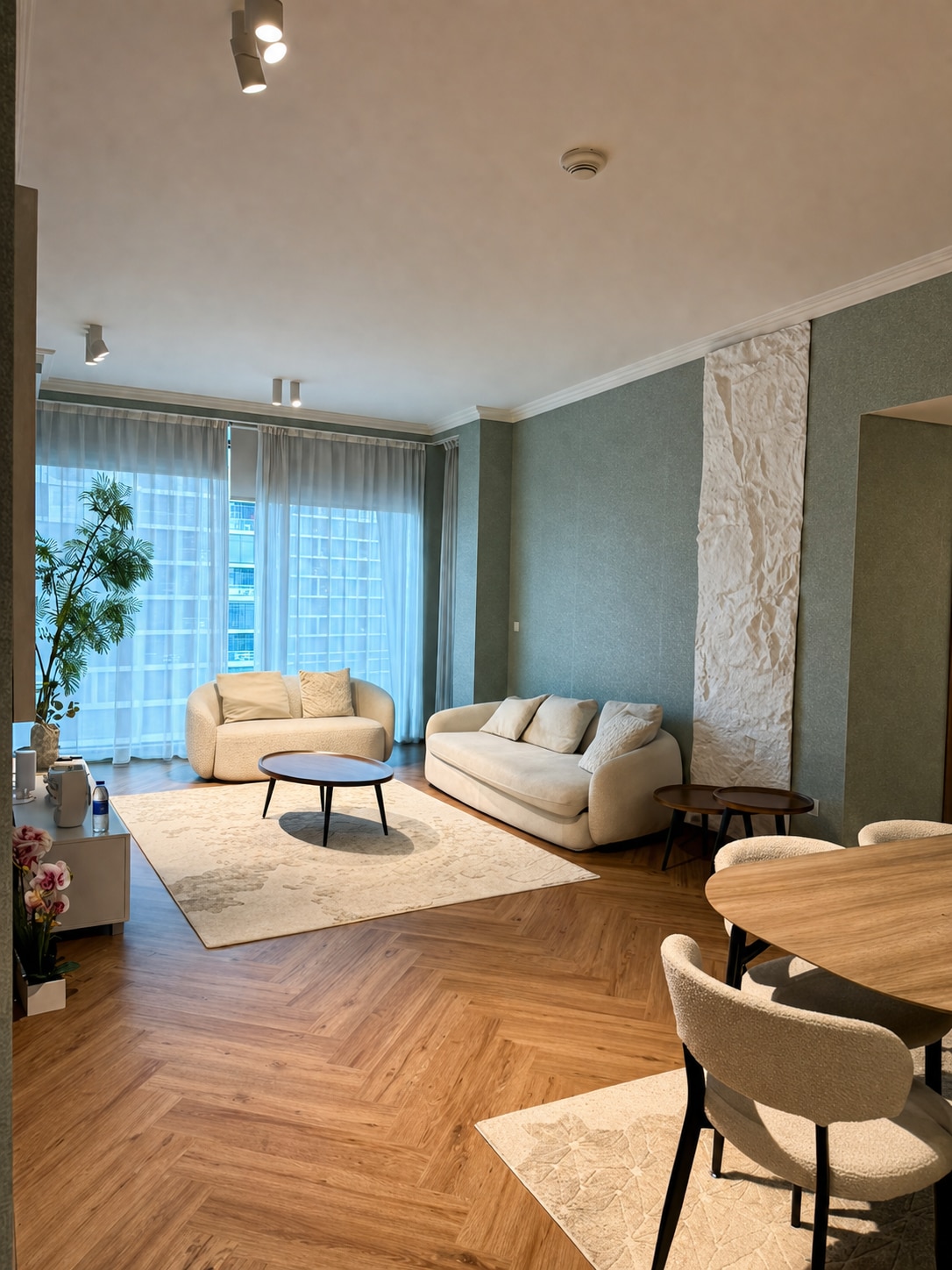 2 Bedroom Furnished Apartment with Burj Khalifa View | Burj Vista 7