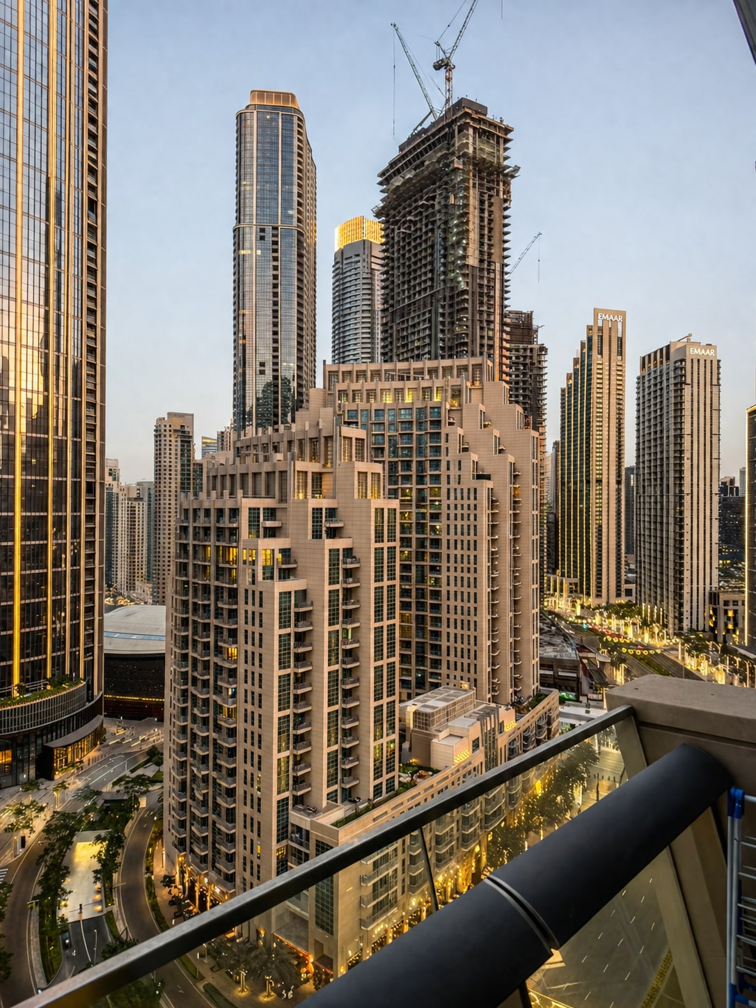 2 Bedroom Furnished Apartment with Burj Khalifa View | Burj Vista 6