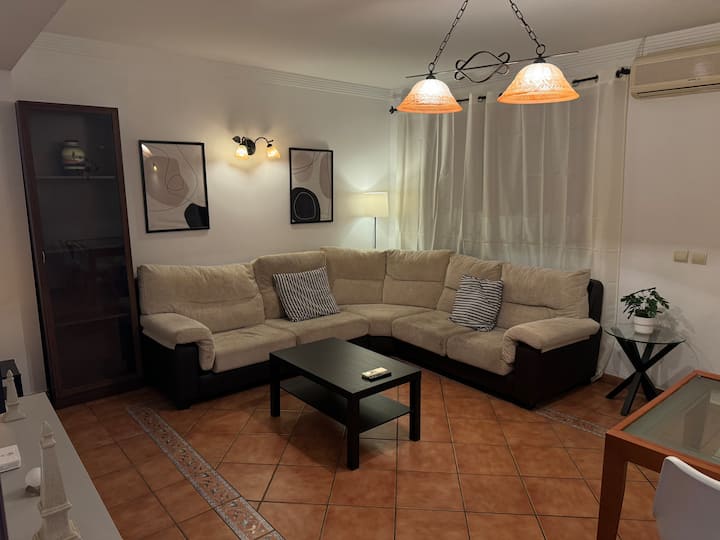 Piso 3 Habitaciones Zona Universitaria - Málaga