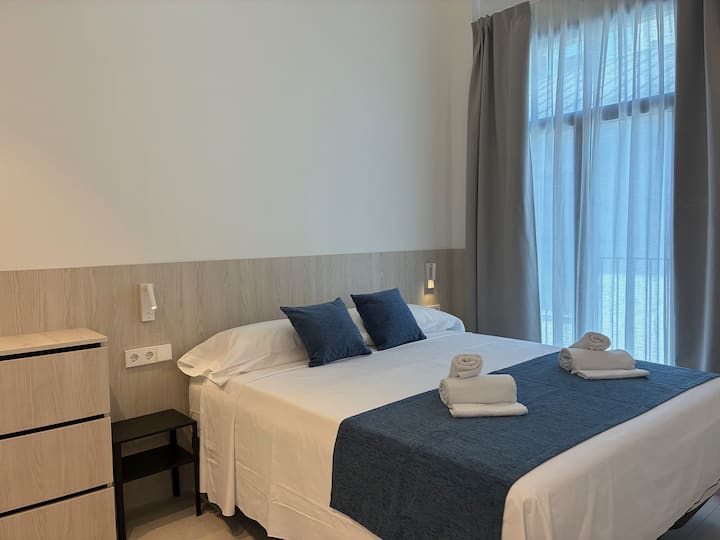 Esc 3 1 Bedroom Apartment Up To 4 Pax Next To Cen - Valencia