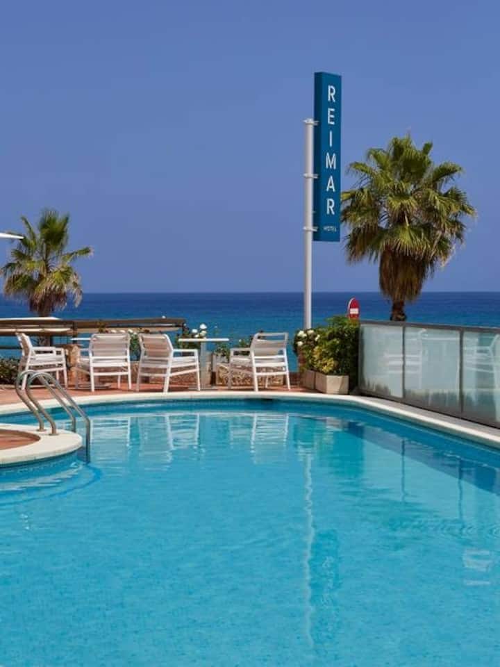 Hotel Reimar Habitación Básica - Palamós