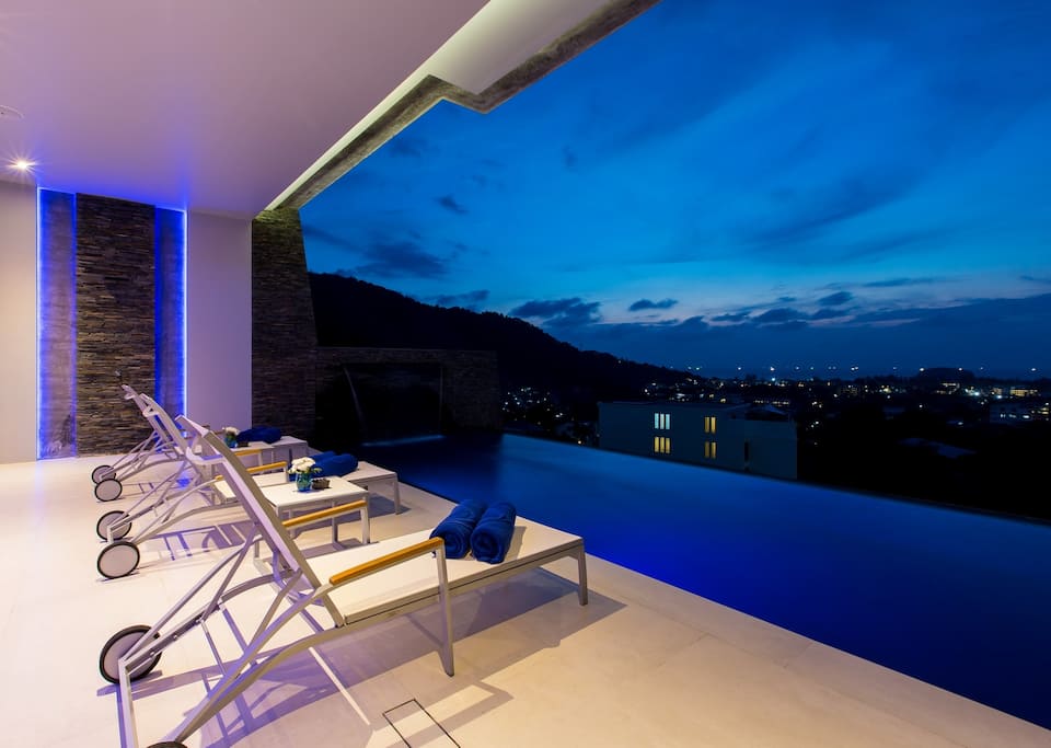 Villa Momo, high above Kata Beach, Karon, Phuket, Thailand, photo 6 of 10
