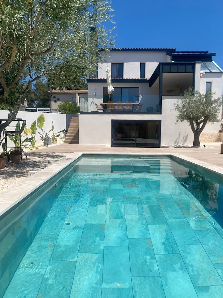Villa Contemporaine Avec Piscine - Castries