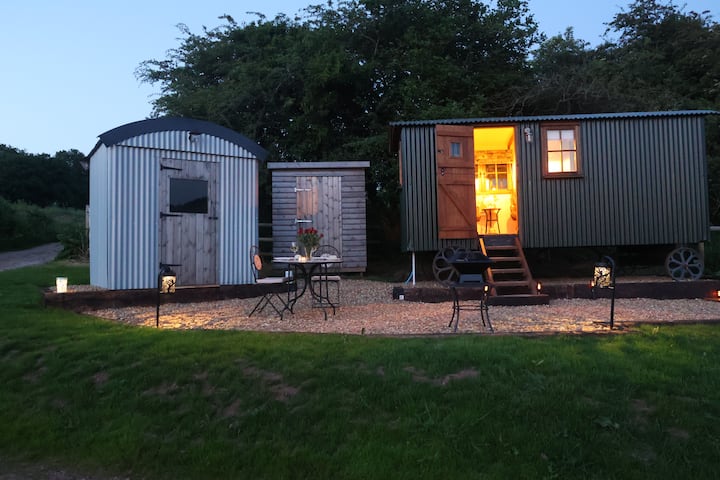Where Luxury Meets Friendly Farm Life - Monmouth