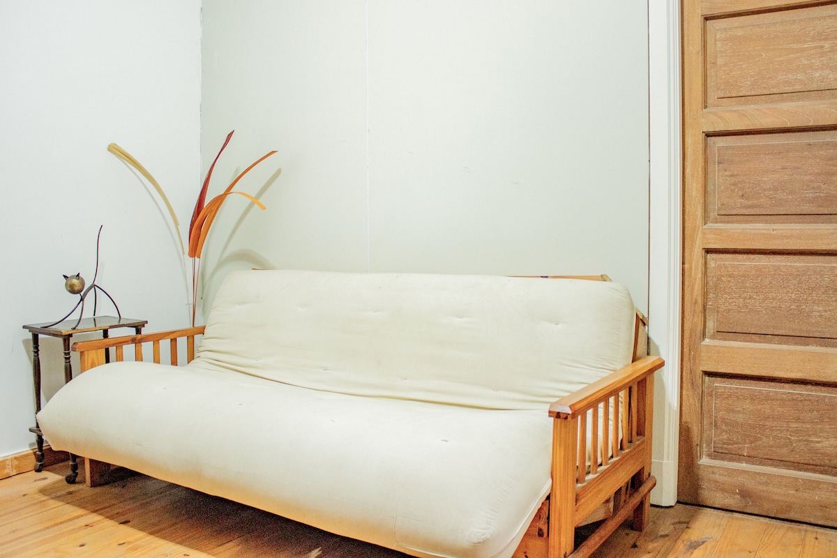 San Telmo studio with internal patio